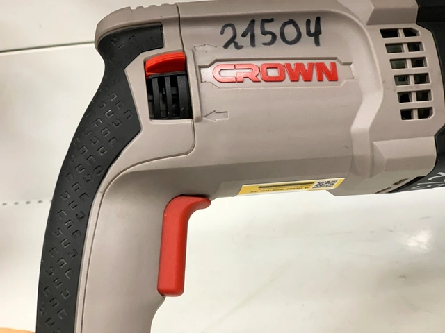 Перфоратор Crown CT18182 BMC